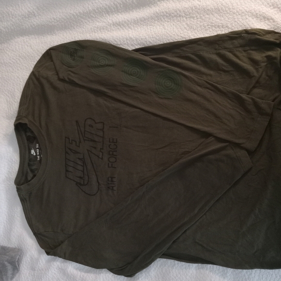 Nike AF1 Long Sleeve T-Shirt - Picture 1 of 3